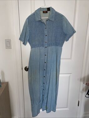 Light Wash Button-Front Denim Maxi Dress